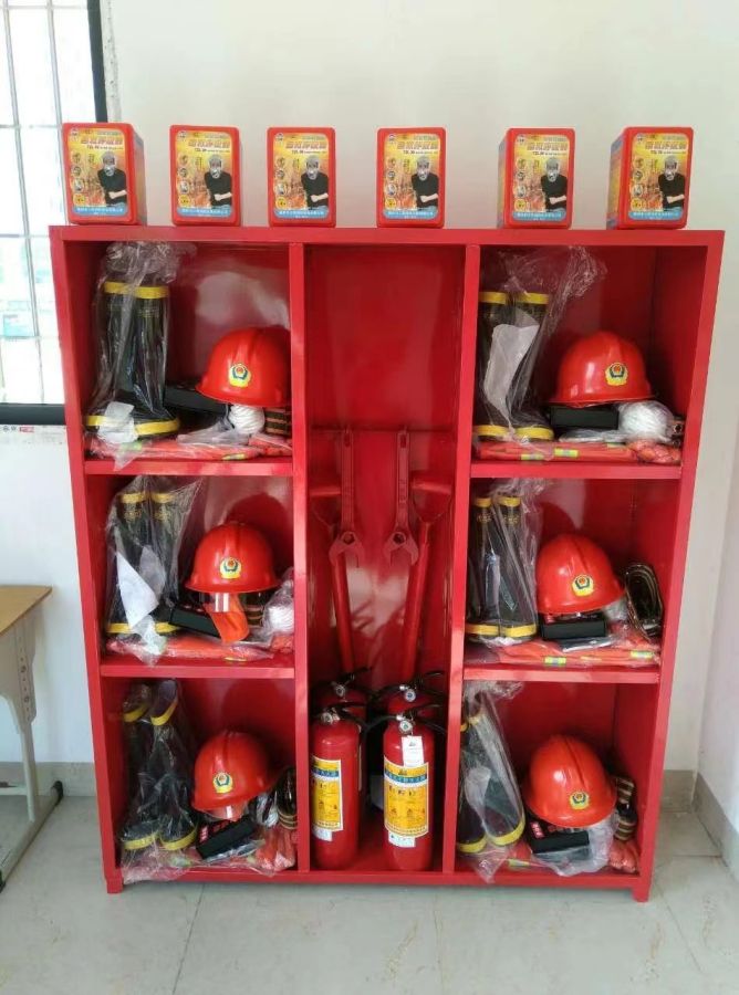 消防设备柜 常见消防器材展示与安全指南